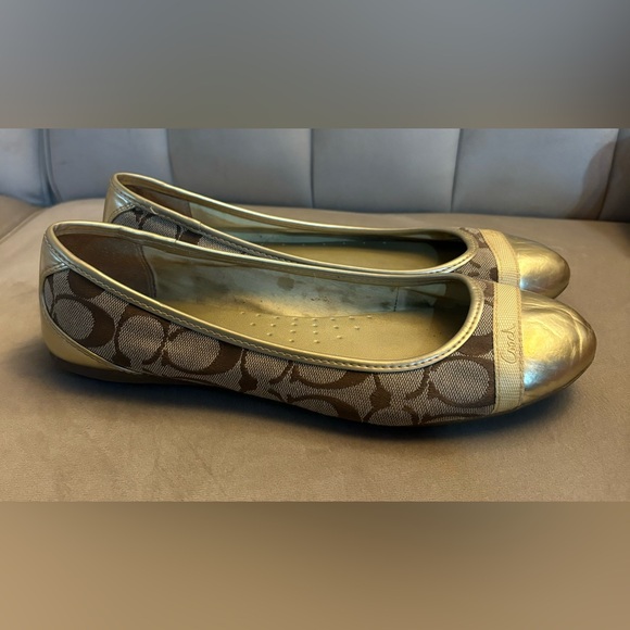 Coach flats - Picture 3 of 7